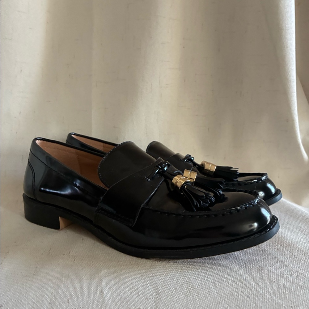 Zara Black Patent Tassel Loafers Size 38/7.5 | Gold Hardware Classic Flats